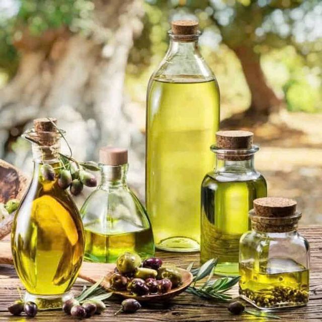 Dầu hạt cải Kirkland Signature Canola Oil