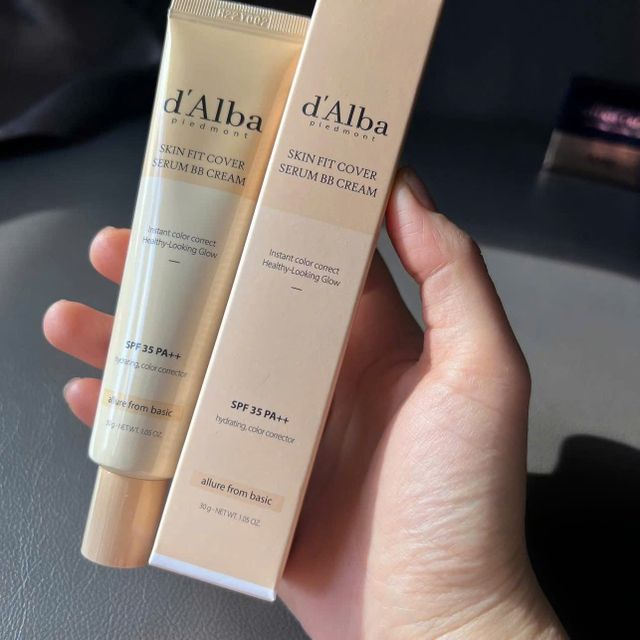 Kem trang điểm D'alba BB Cream On Skin