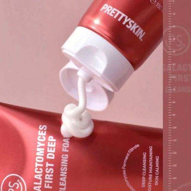Sữa Rửa Mặt Galactomyces First Deep Cleansing Foam Prettyskin 150ml