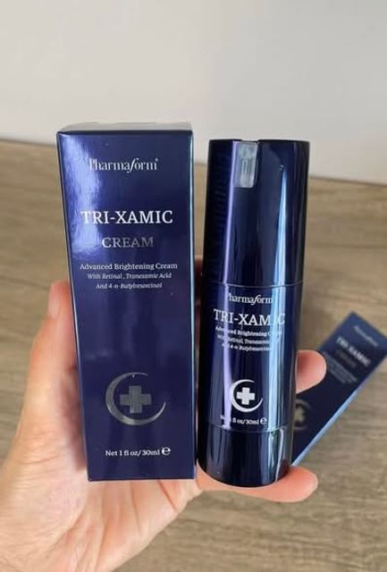 Sản phẩm Kem Dưỡng PHARMAFORM