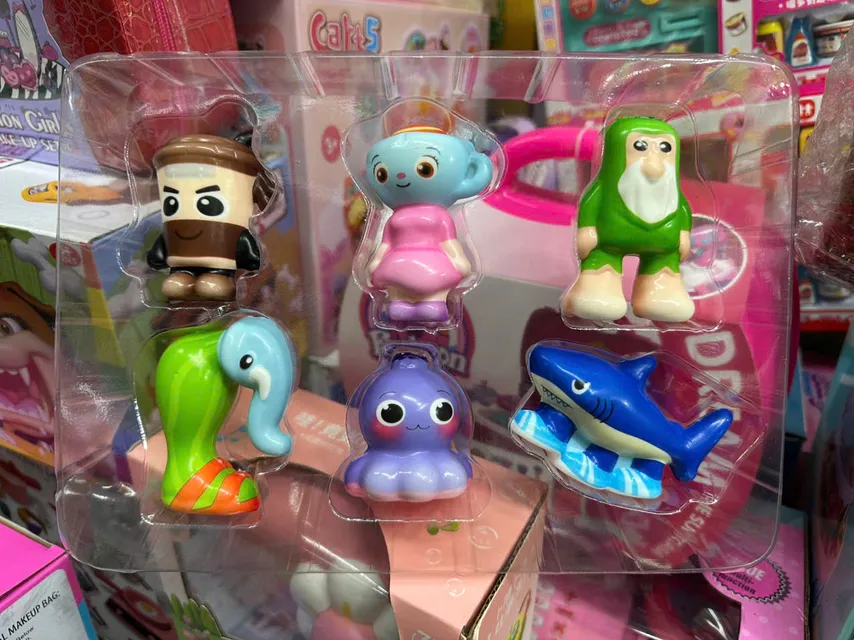 Bộ ch&uacute;t ch&iacute;t 6 nh&acirc;n vật Interest Squishy 9988-169