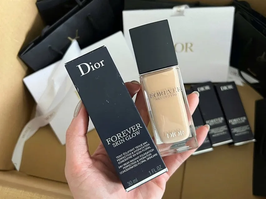 Kem nền Dior Forever Matte 24H