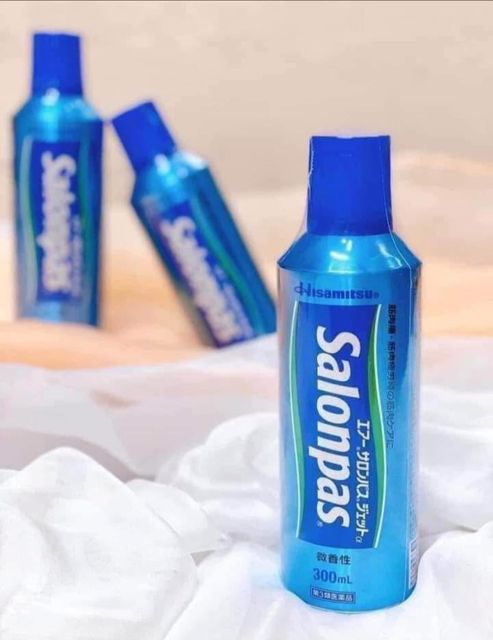 Xịt Giảm Đau Salonpas Hisamitsu 300ml