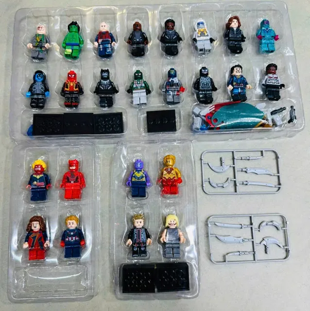 Hộp đồ chơi m&ocirc; h&igrave;nh 24 nh&acirc;n vật Avengers - 2801