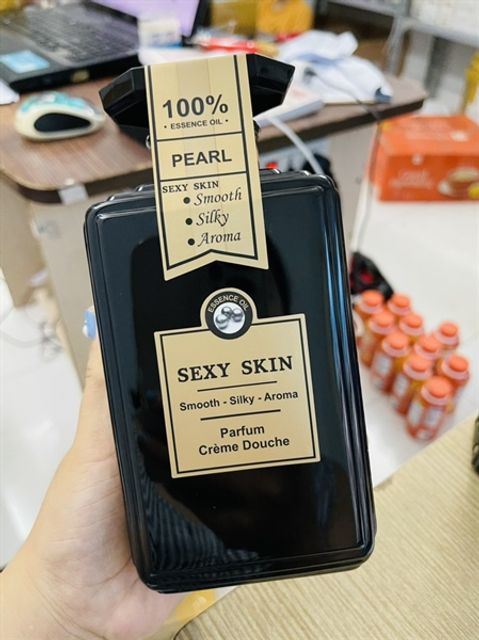 Sữa tắm nước hoa Sexy Skin Pearl 600ml