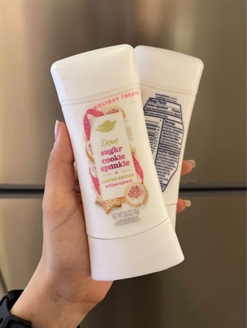 Lăn khử m&ugrave;i Dove Sugar Cookie Sprinkle 74g