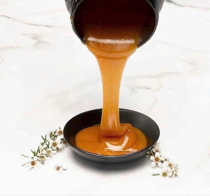 Mật ong Manuka UMF 5+ Comvita 500g
