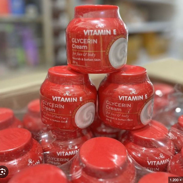 Kem face/body Vitamin E 200g