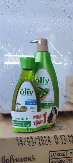 Dầu Gội Dưỡng T&oacute;c Oliv