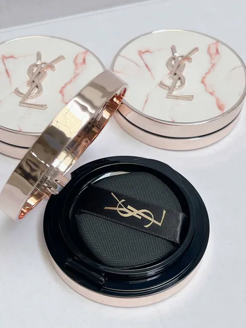 Phấn nước YSL Cushion V&acirc;n Đ&aacute; Limited 2025 tại shop