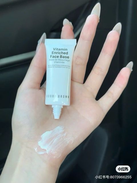 Kem l&oacute;t Bobbi Brown 15ml