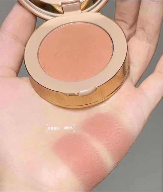 Phấn m&aacute; Gucci Blush De Beaut&eacute; 02 Tender Apricot