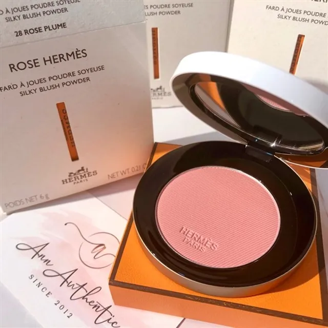 Phấn m&aacute; Hermes Rose Hermes Silky Blush Powder 28 Rose Plume