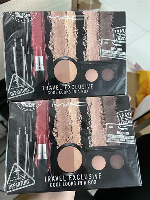 Set MAC Makeup 4 m&oacute;n