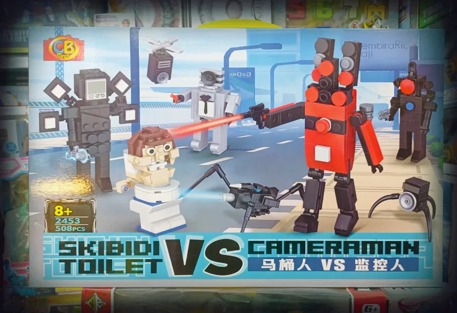Đồ chơi lắp r&aacute;p SKIBIDI TOILET vs cameraman 2453