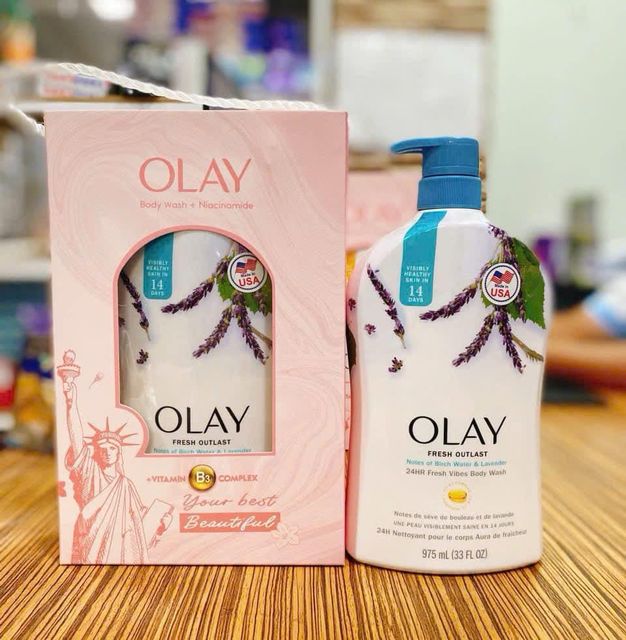 Sữa tắm Olay Fresh Outlast Lavender 975ml