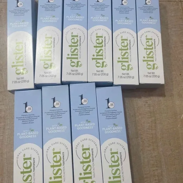 Kem đ&aacute;nh răng Amway Glister