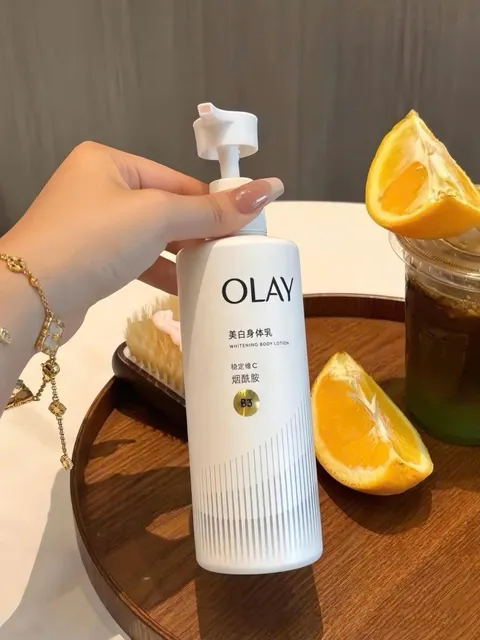 Dưỡng Thể Olay B3 Whitening Body Lotion 260g