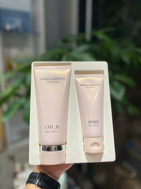 Set Sữa Rửa Mặt Ohui Miracle Moisture - H&igrave;nh ảnh 3