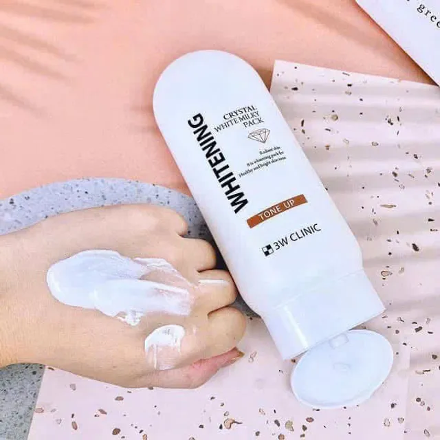 Kem K&iacute;ch Trắng 3W Clinic Crystal White Milky Pack