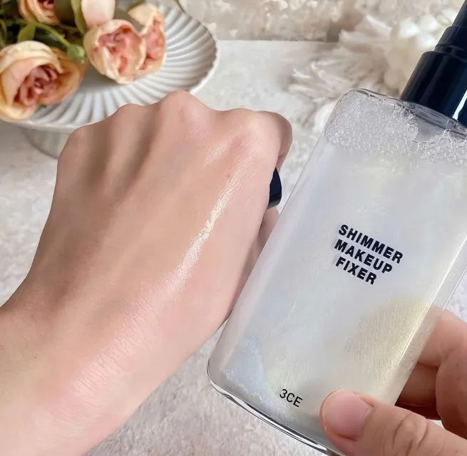 Xịt Kh&oacute;a Nền 3CE