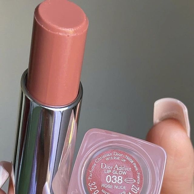 Son dưỡng Dior Addict Lip Glow M&agrave;u Hồng Đất