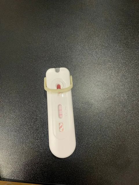 Que tự x&eacute;t nghiệm HIV tại nh&agrave; Mylan HIV Self Test
