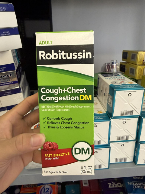 L&yacute; do n&ecirc;n chọn siro Robitussin