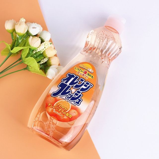 Th&ugrave;ng nước rửa ch&eacute;n Rocket Soap