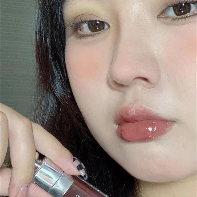 Son Dưỡng Dior Addict Lip Maximiser 020 Mahogany M&agrave;u Đỏ N&acirc;u 6ml