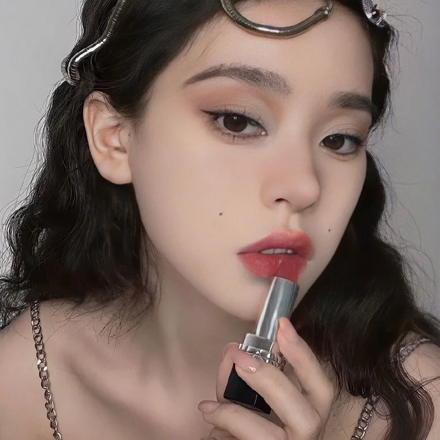 Son Dior Rouge Dior 720 Icone