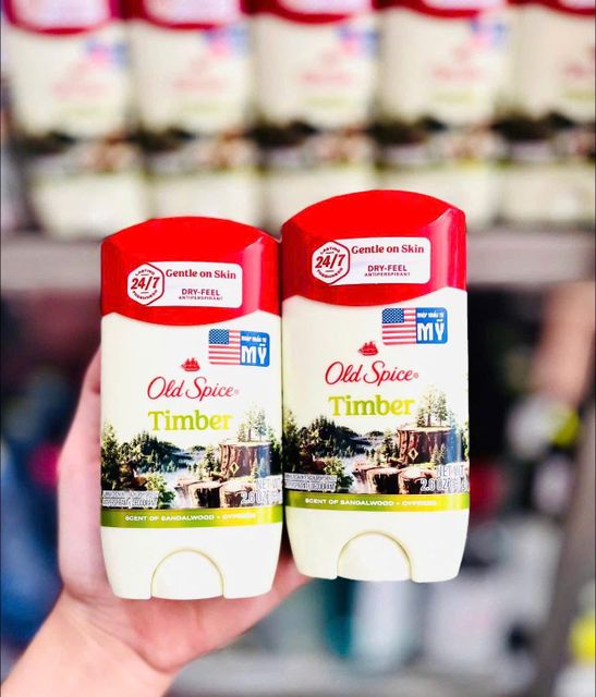 Hương thơm từ S&aacute;p lăn khử m&ugrave;i Old Spice Timber