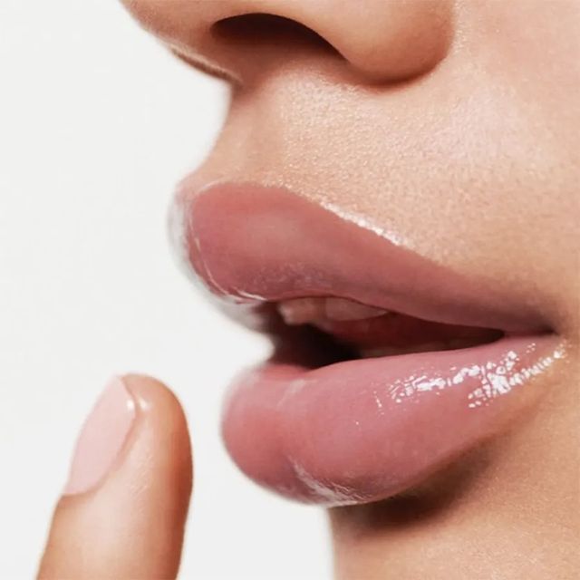 Son dưỡng La Mer The Lip Volumizer M&agrave;u Hồng Đất