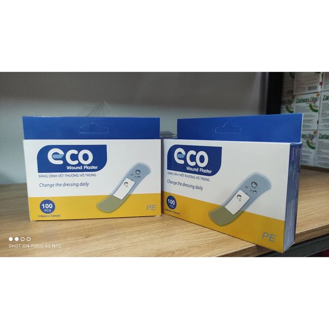 Băng c&aacute; nh&acirc;n loại trong suốt Eco - Hộp 100 miếng