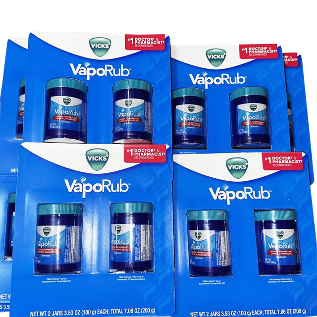 Vicks VapoRub packaging
