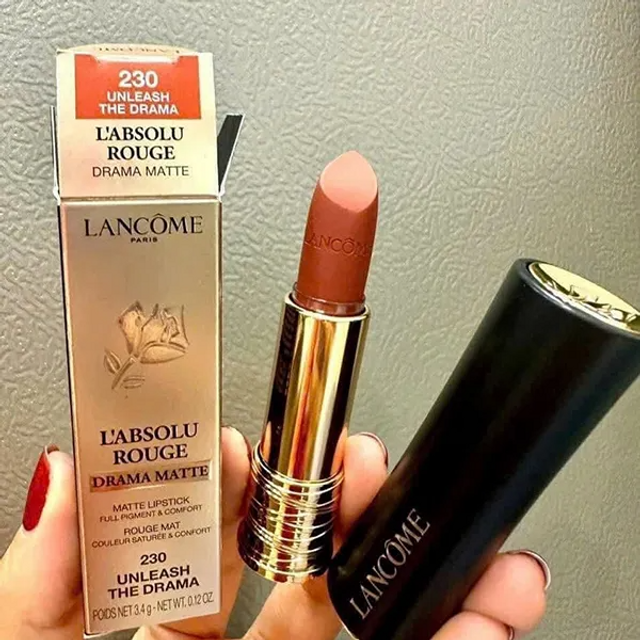 Son Lanc&ocirc;me L'Absolu Rouge Drama Matte Lipstick 230