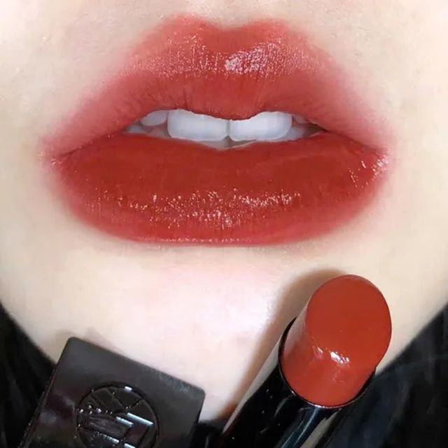 Chất lượng son Shu Uemura