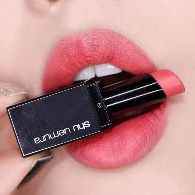 M&agrave;u Son Shu Uemura M CR 342