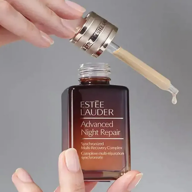 Tinh Chất Dưỡng Da Est&eacute;e Lauder