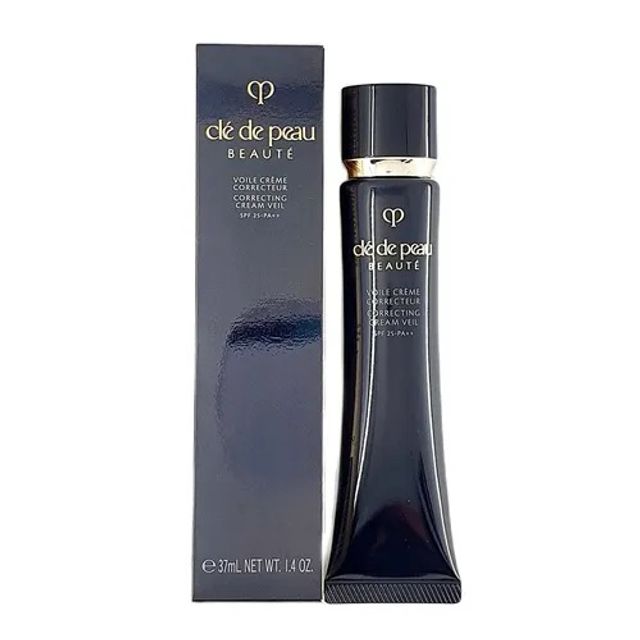 Kem L&oacute;t Trang Điểm Cl&eacute; De Peau Beaute CPB