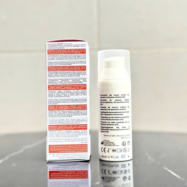 Kem Chống Nắng SVR AK Secure DM Protect 50ml