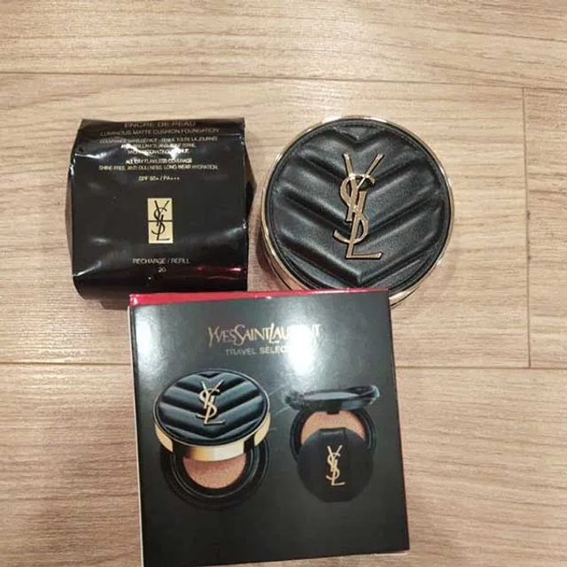 L&otilde;i Phấn Nước YSL