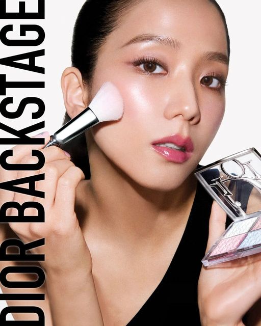 Phấn bắt s&aacute;ng Dior
