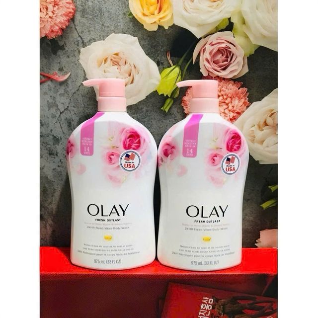 Sữa Tắm Olay Fresh Outlast Rose Water & Sweet Nectar