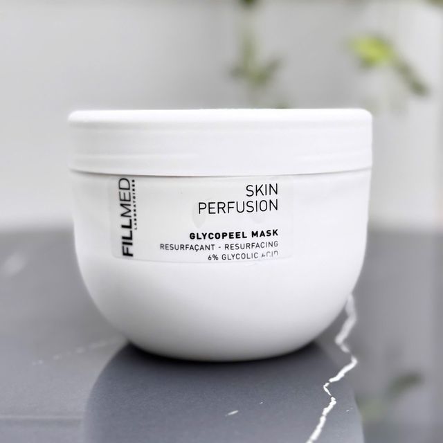 Mặt Nạ Tẩy Da Cngừng hẳn Fillmed Skin Perfusion Glyco Peel 500ml
