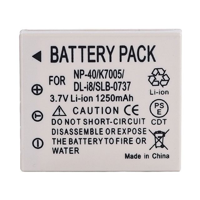 Pin m&aacute;y ảnh Fuji FNP-40