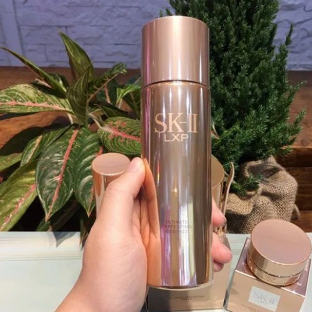 Dưỡng chất trong Nước Thần SK-II