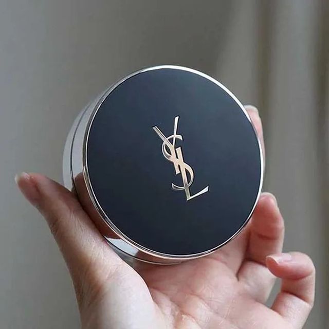 Phấn Nước Yves Saint Laurent YSL All Hours Cushion Foundation Tone 05