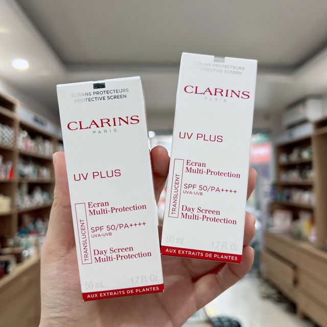 Kem Chống Nắng Clarins