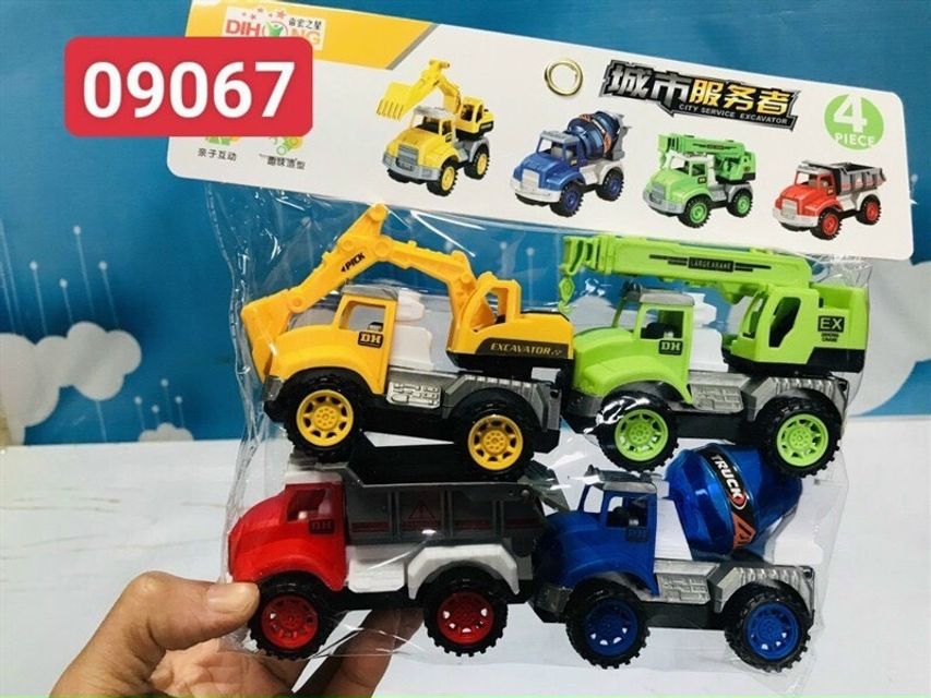 Xe &ocirc; t&ocirc; c&ocirc;ng trường